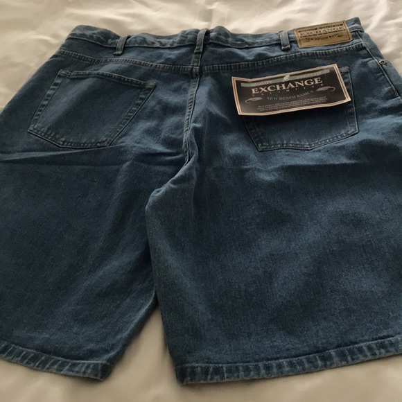 Men’s Jean shorts - Picture 2 of 4